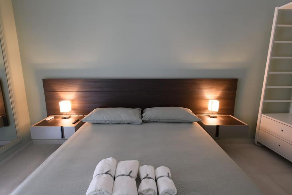 Alessia Holiday House 90Mq Salerno Centro Экстерьер фото